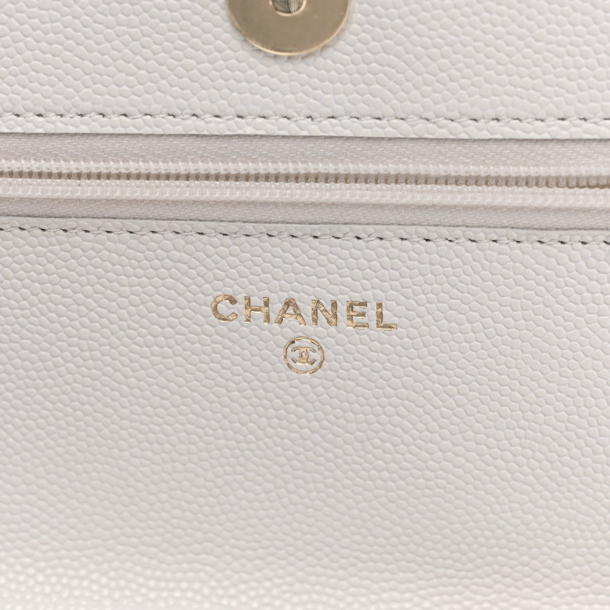 Caviar Quilted Enamel Coco Casino Wallet On Chain WOC White wholesalehk.shop