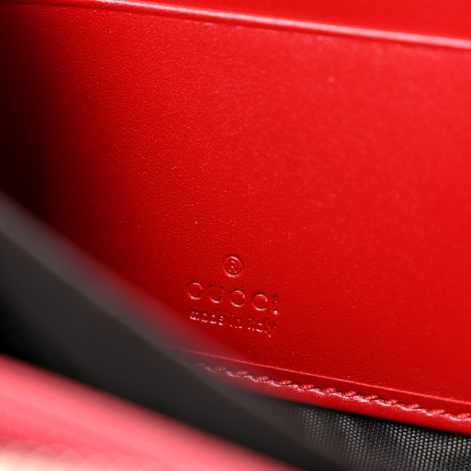Guccissima Web Zip Around Wallet Red £¨ Direct shipment via from wholesalehk.shop