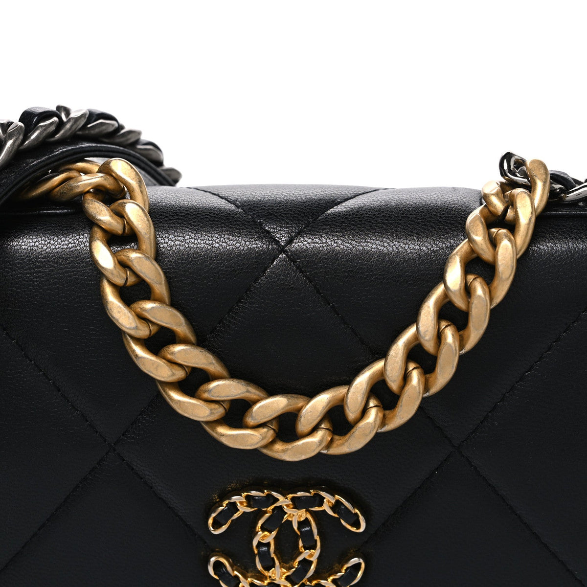 Goatskin Quilted Chanel 19 Wallet On Chain WOC Black wholesalehk.shop
