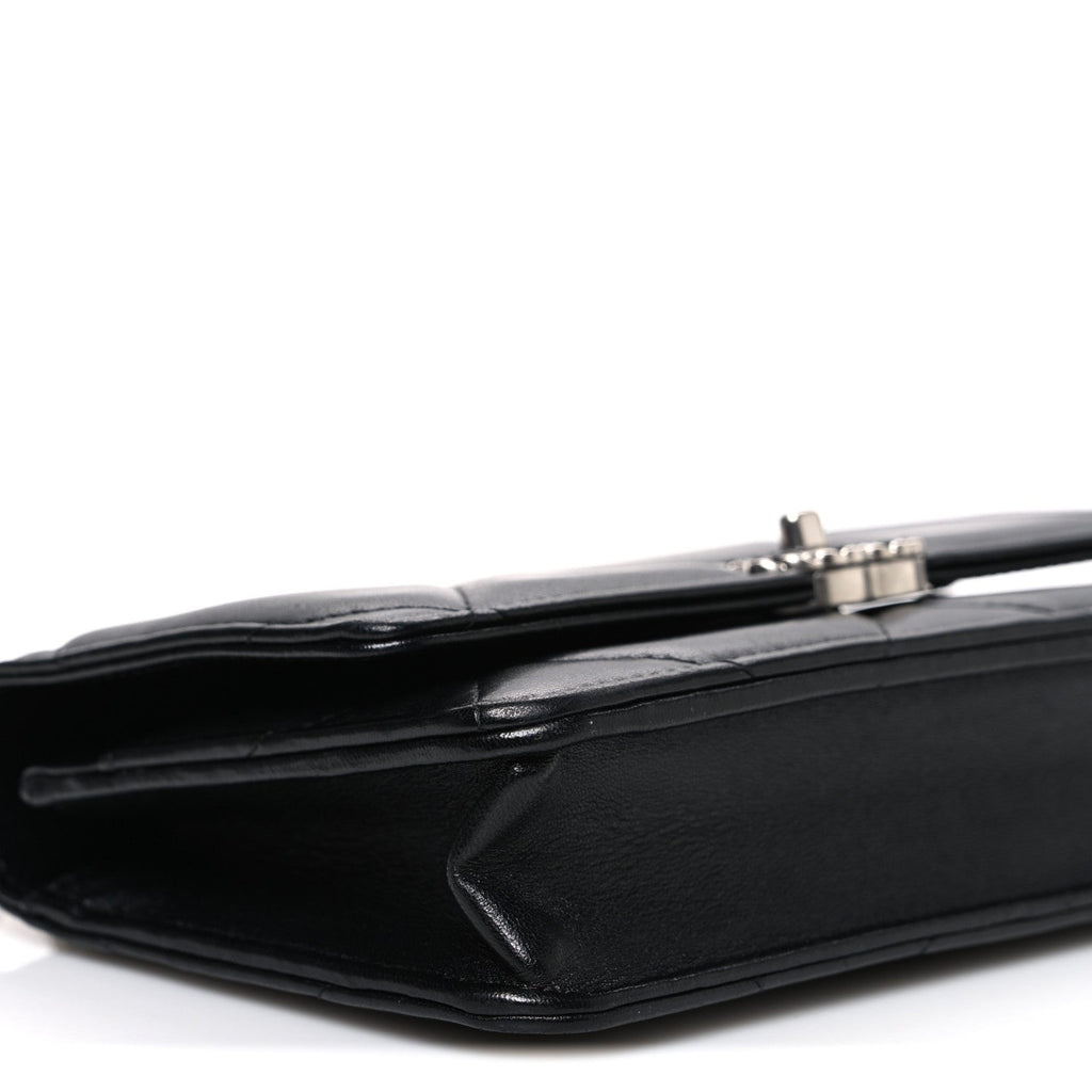 Lambskin Quilted Chanel 19 Wallet On Chain WOC Black wholesalehk.shop