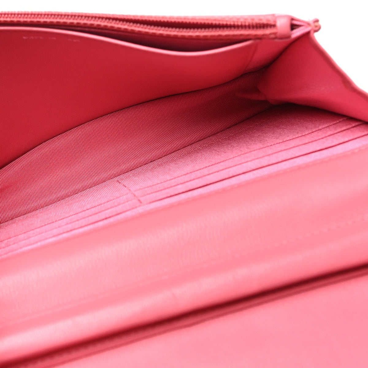 Lambskin Quilted Wallet On Chain WOC Pink wholesalehk.shop