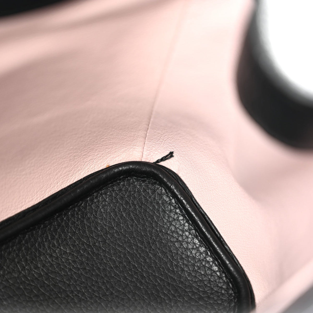 Grained Calfskin Small Open Bar Tote Black wholesalehk.shop