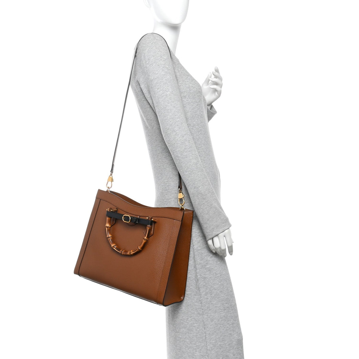Textured Dollar Calfskin Medium Diana Tote Bag Cuir Black wholesalehk.shop