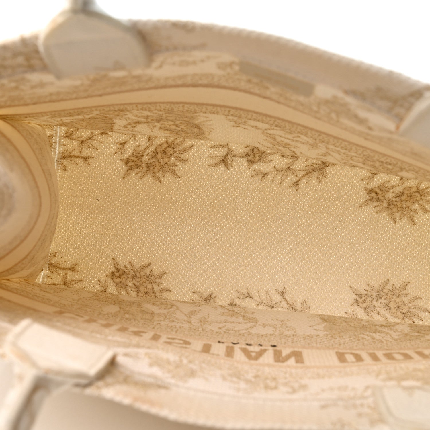 Canvas Embroidered Medium Jardin D'Hiver Book Tote White Gold £¨ Direct shipment via from wholesalehk.shop