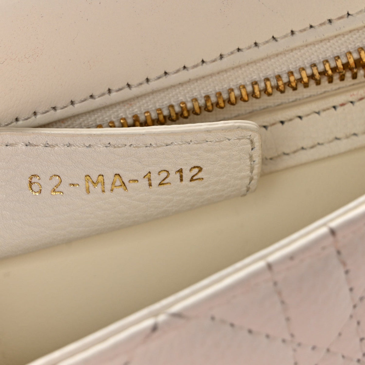 Calfskin Cannage Small Caro Bag Ivory wholesalehk.shop