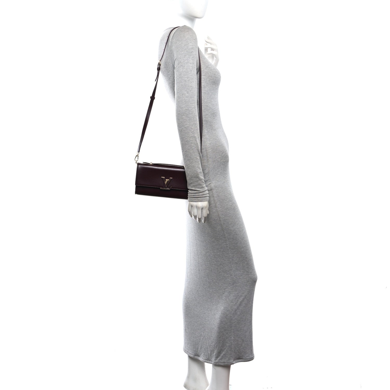 Calfskin LV Wallet On Chain Capucines Garnet £¨ Direct shipment via from wholesalehk.shop