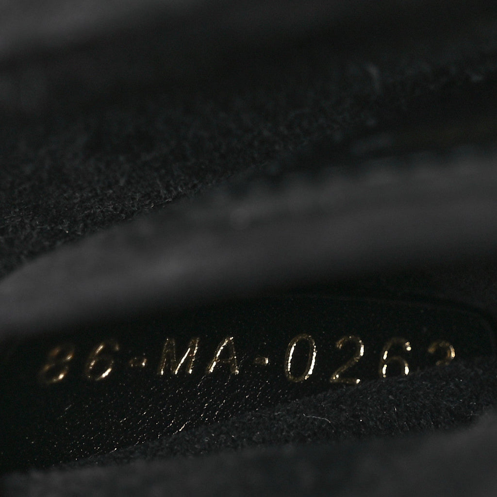 Box Calfskin 30 Montaigne Small Avenue Bag Black wholesalehk.shop