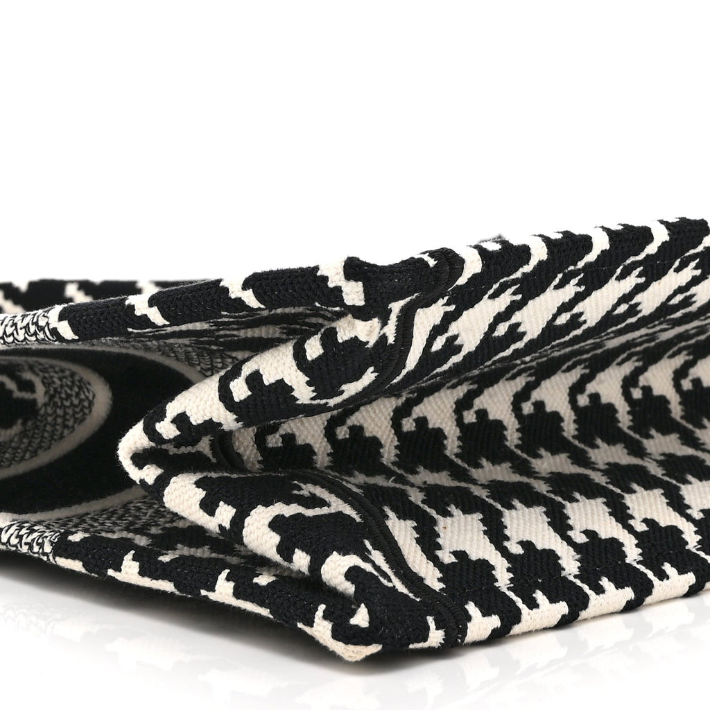 Canvas Houndstooth Embroidered Medium Book Tote Black White £¨ Direct shipment via from wholesalehk.shop