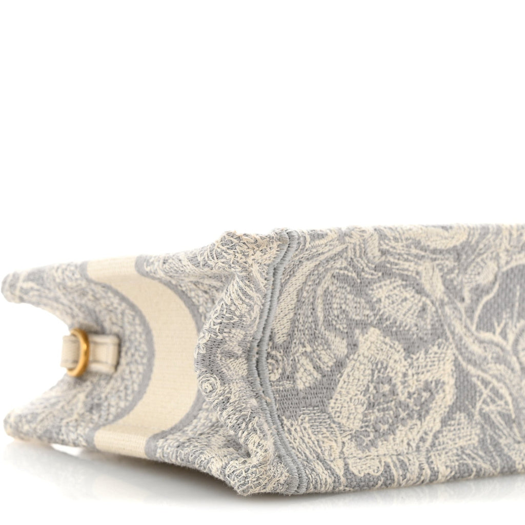 Canvas Embroidered Toile De Jouy Reverse Mini Book Tote With Strap Grey £¨ Direct shipment via from wholesalehk.shop