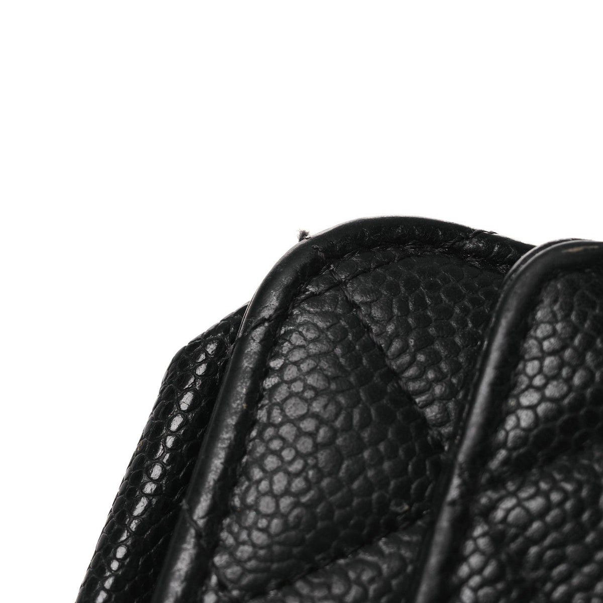 Caviar Quilted Wallet on Chain WOC Black wholesalehk.shop