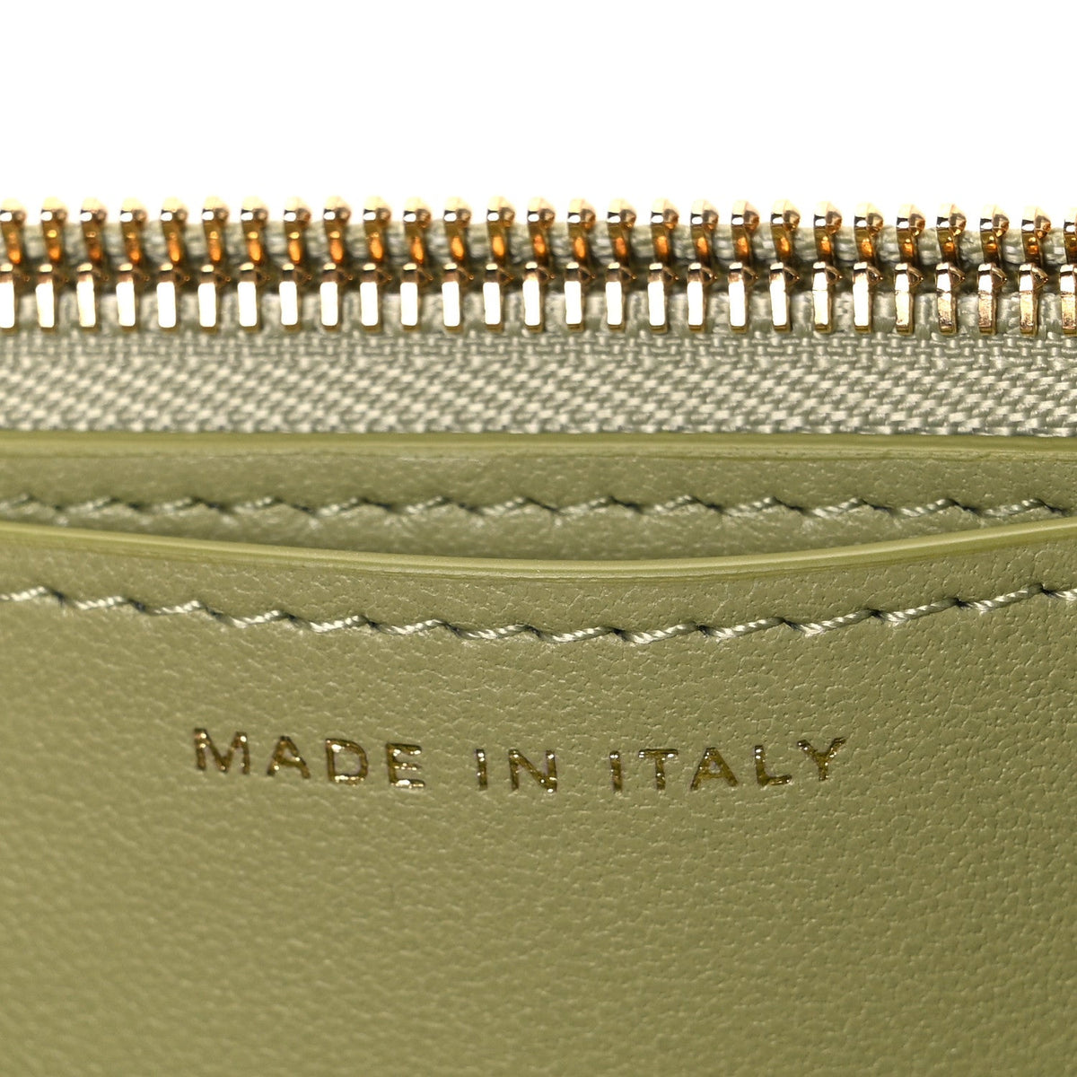 Calfskin Lizard Embossed Wallet On Chain WOC Green wholesalehk.shop