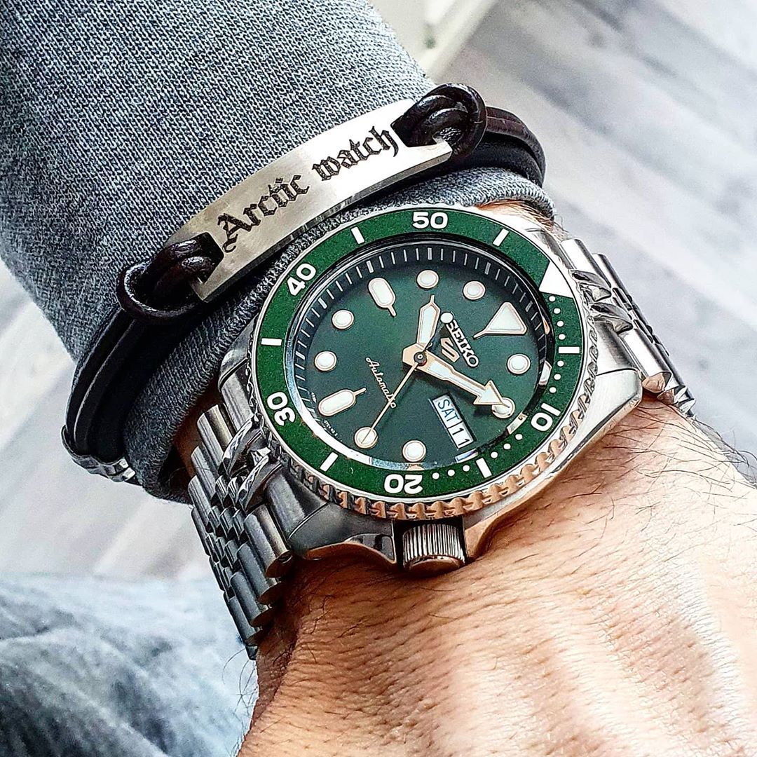 Seiko 5 Sports Automatic Analog Green Dial Silver Steel Strap Watch For Men - SRPD63K1 wholesalehk.shop