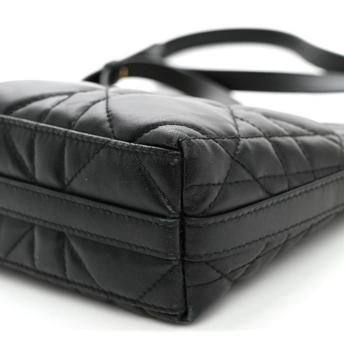 Calfskin Macrocannage Miss Caro Diorling Mini Bag with Chain Black wholesalehk.shop