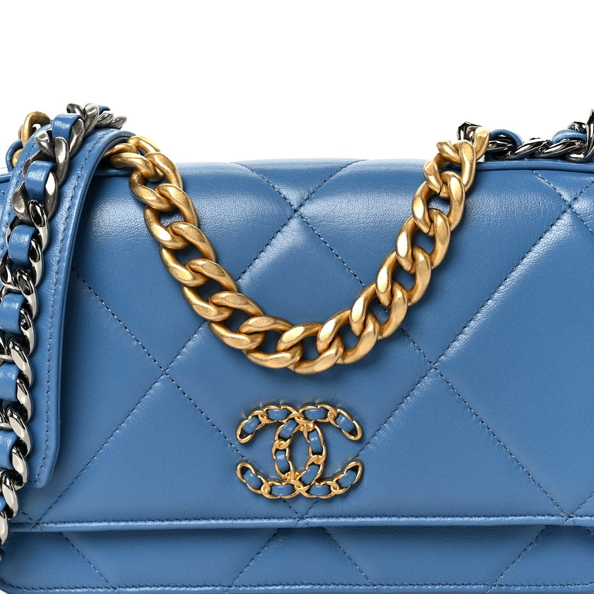 Lambskin Quilted Chanel 19 Wallet On Chain WOC Blue wholesalehk.shop