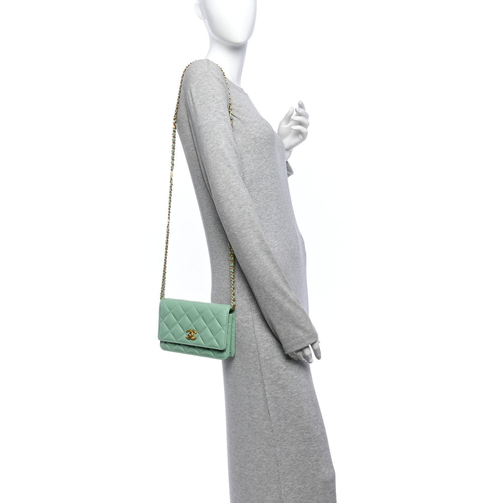 Lambskin Quilted Logo WOC Wallet On Chain Green wholesalehk.shop