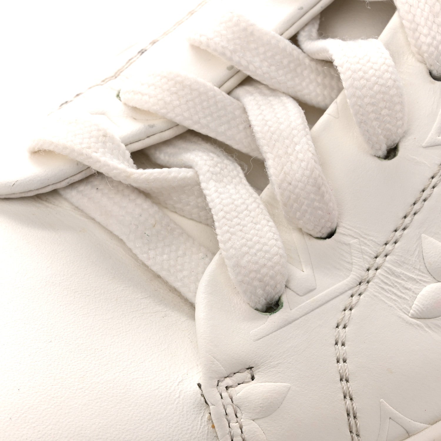 Lambskin Embossed Monogram Time Out Sneakers 35  White £¨ Direct shipment via from wholesalehk.shop