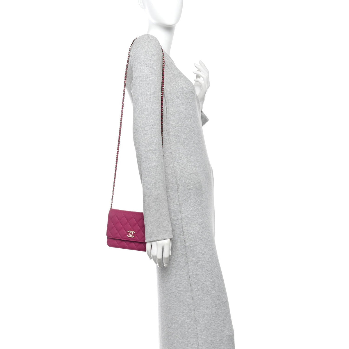 Caviar Quilted Chain Embossed CC Wallet On Chain WOC Fuchsia wholesalehk.shop