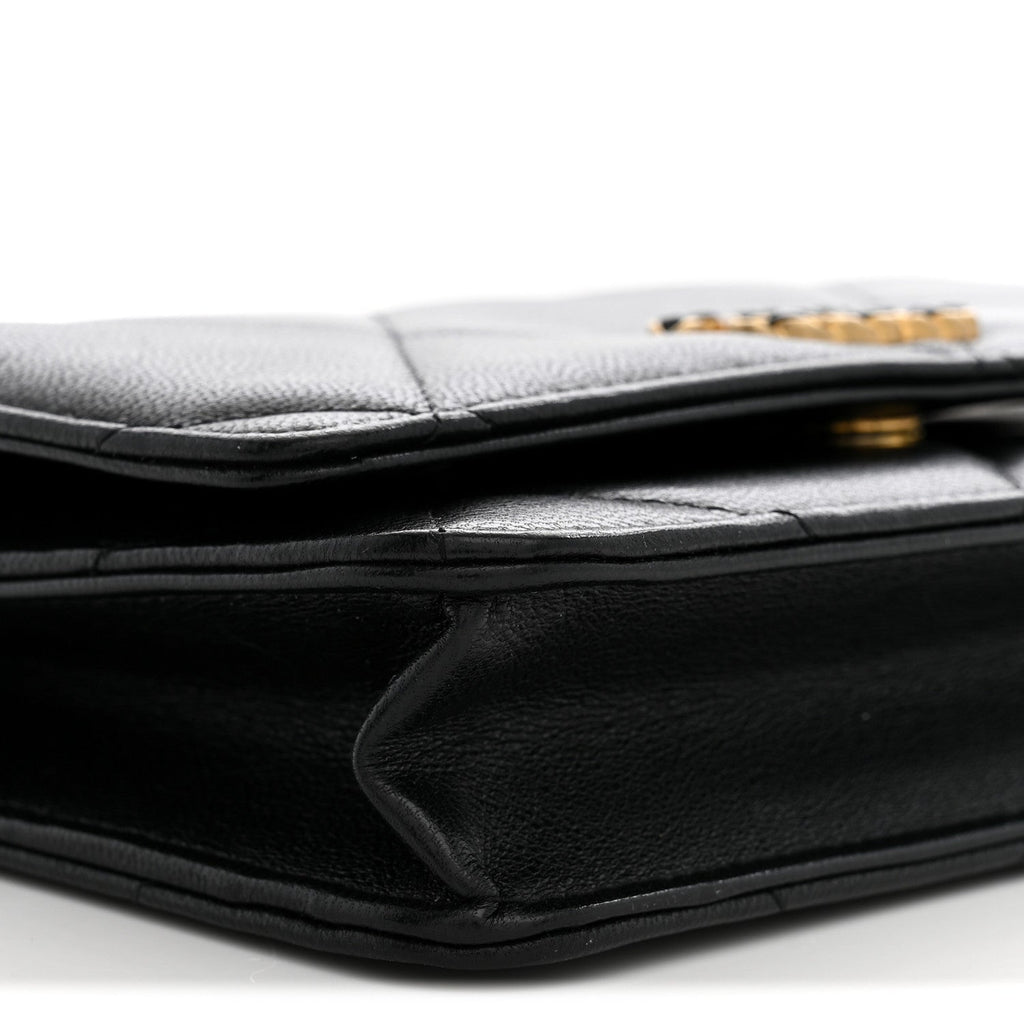 Lambskin Quilted Chanel 19 Wallet On Chain WOC Black wholesalehk.shop