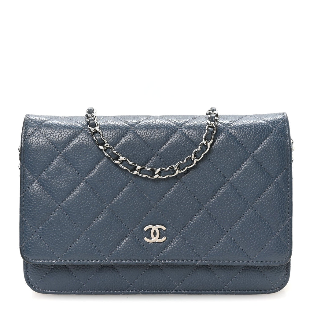Caviar Quilted Wallet on Chain WOC Blue wholesalehk.shop