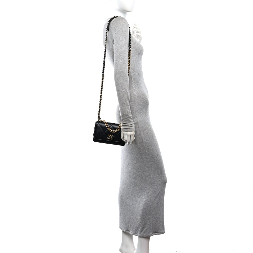 Lambskin Quilted Chanel 19 Wallet On Chain WOC Black wholesalehk.shop
