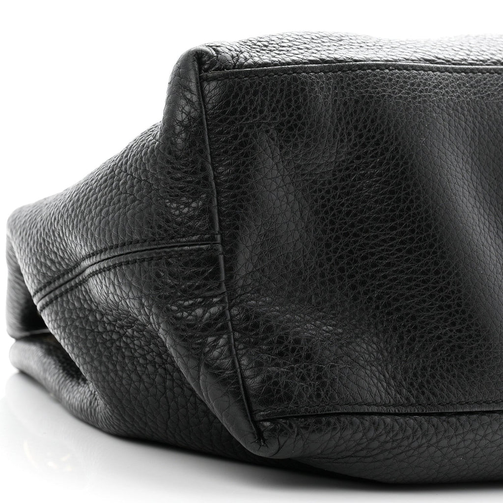 Pebbled Calfskin Medium Soho Chain Shoulder Bag Black wholesalehk.shop