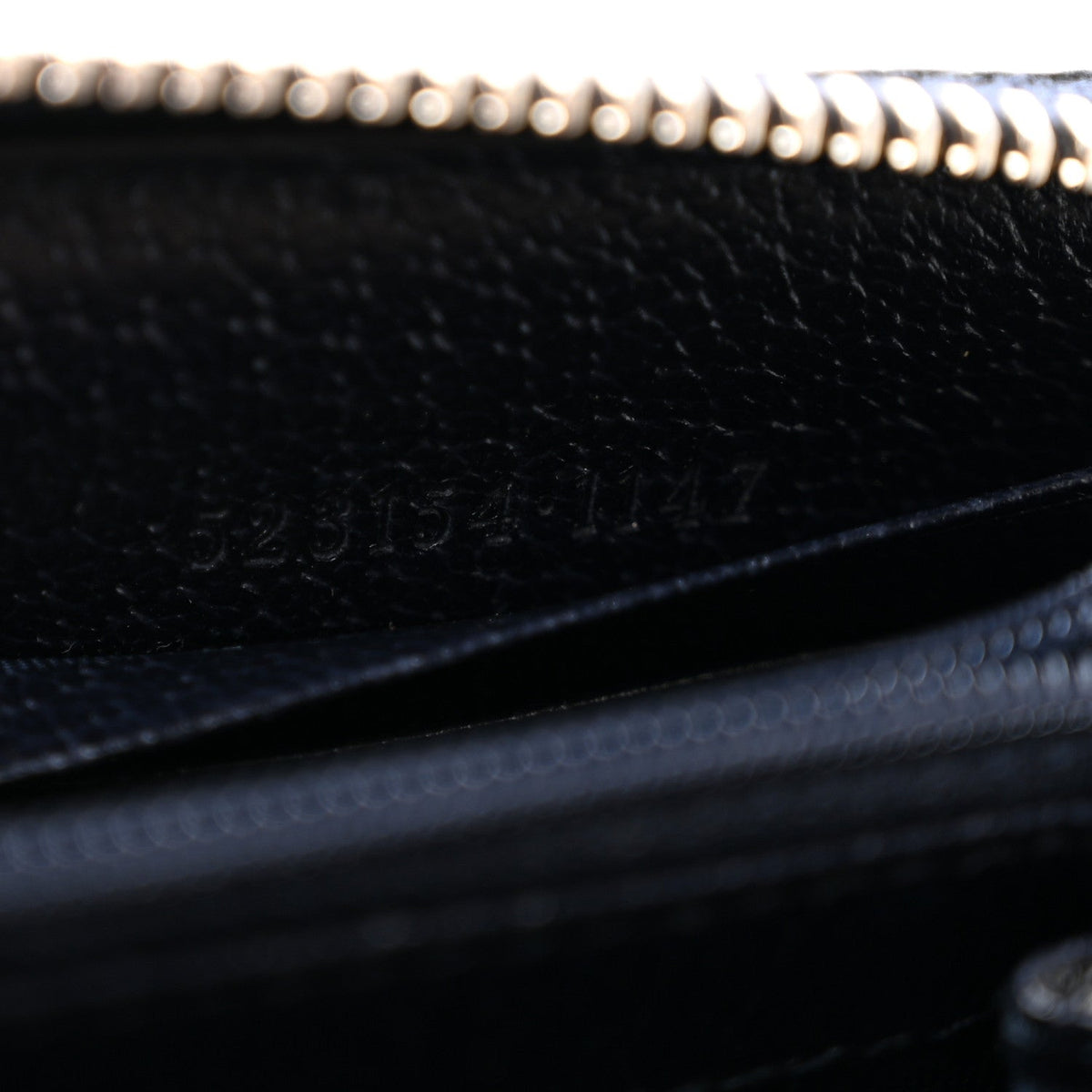 GG Supreme Monogram Textured Dollar Calfskin Web Ophidia Zip Around Wallet Beige Blue wholesalehk.shop