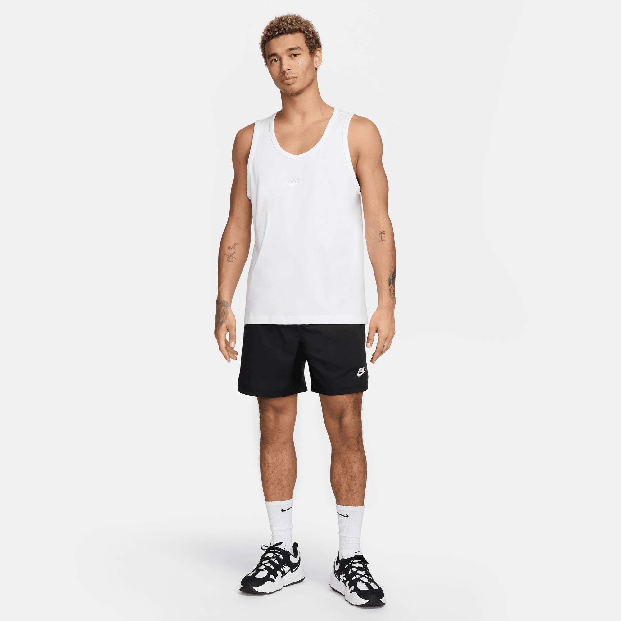 Men's Nike Sportswear Premium Essentials Tank Top