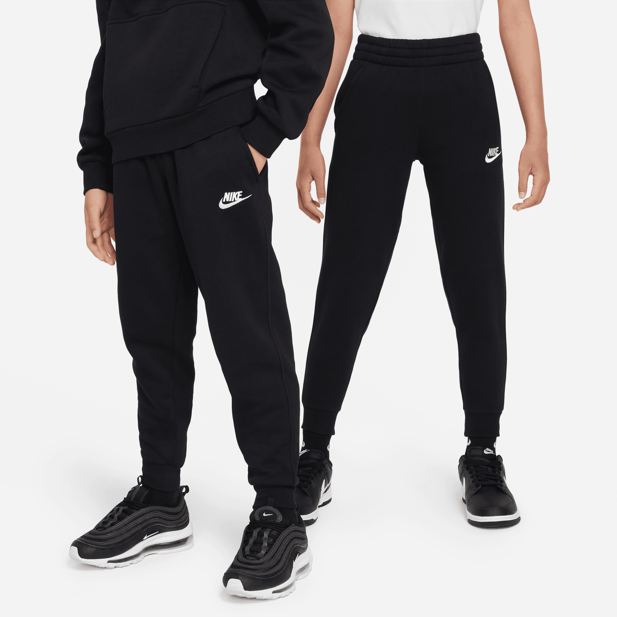 Big Kids' Nike Sportswear Club Fleece Joggers Pants (Unisex)
