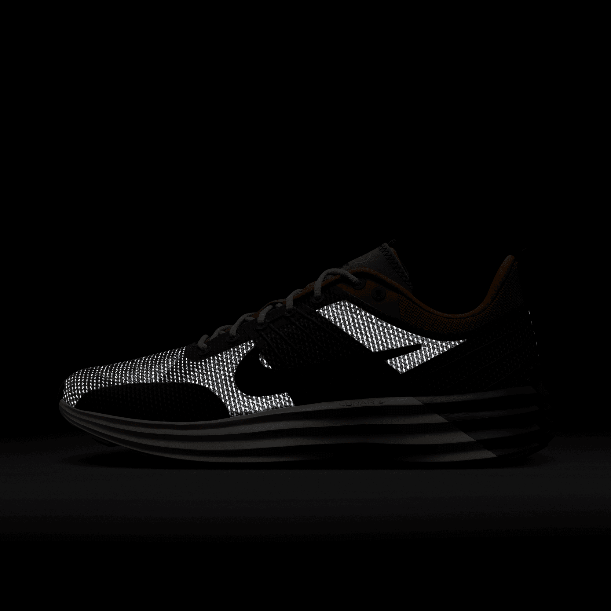 Men's Nike Lunar Roam SE "Metallic Pewter Desert Bronze"