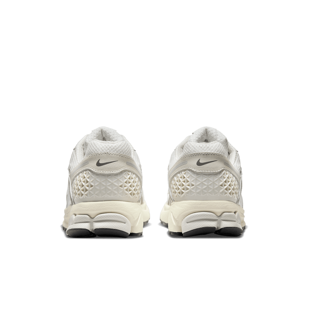 Men's Nike Zoom Vomero 5 "Platinum Tint"