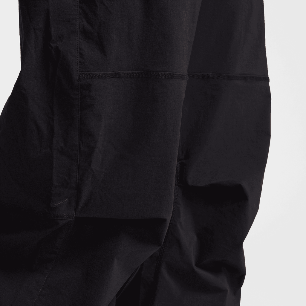 Men's Nike Tech Woven Oversized Pants