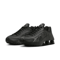 Men's Nike Shox R4 "Triple Black"
