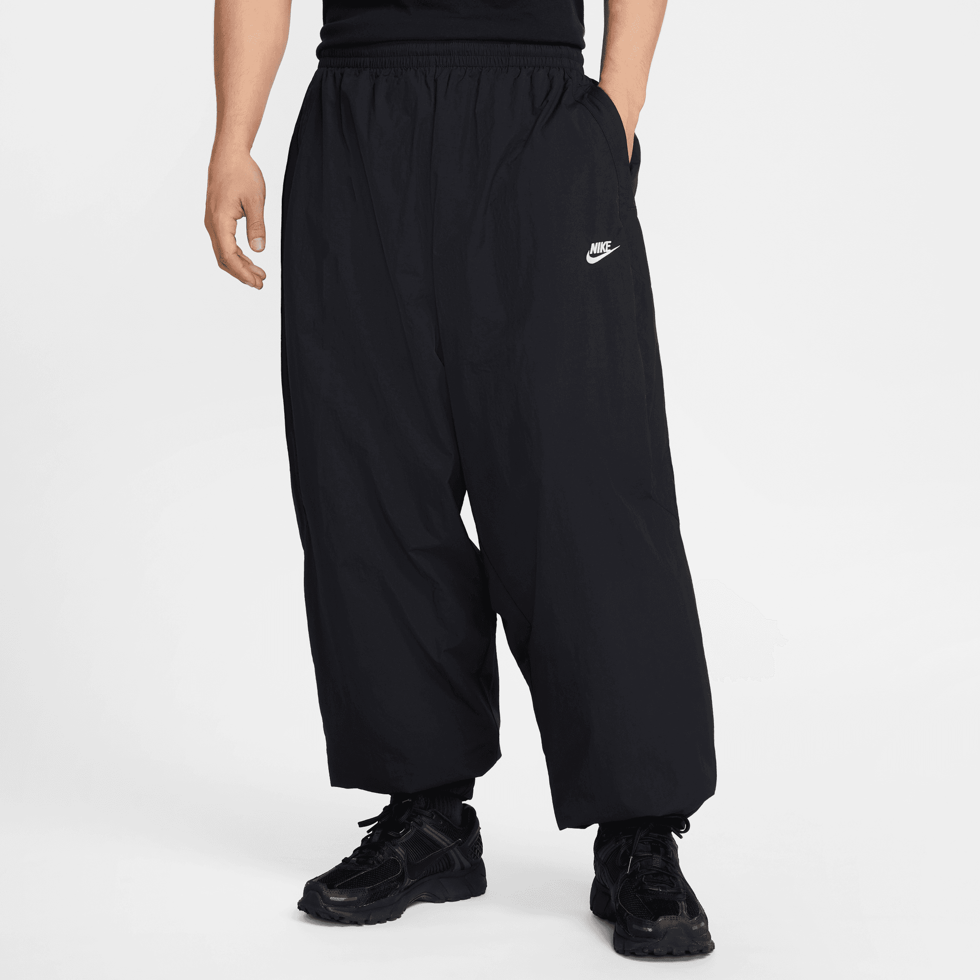 Men's Nike Club Oversized Woven Track Pants