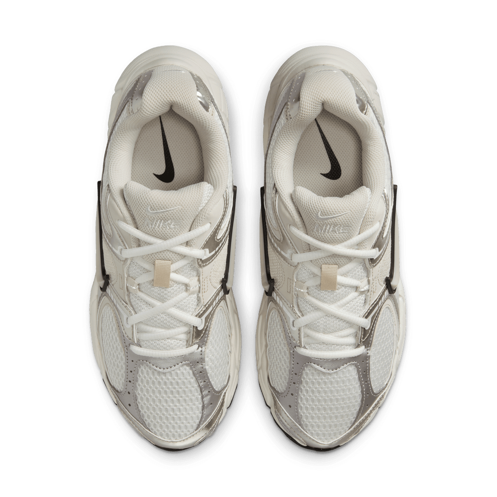 Women's Nike V5 RNR "Summit White Light Orewood"