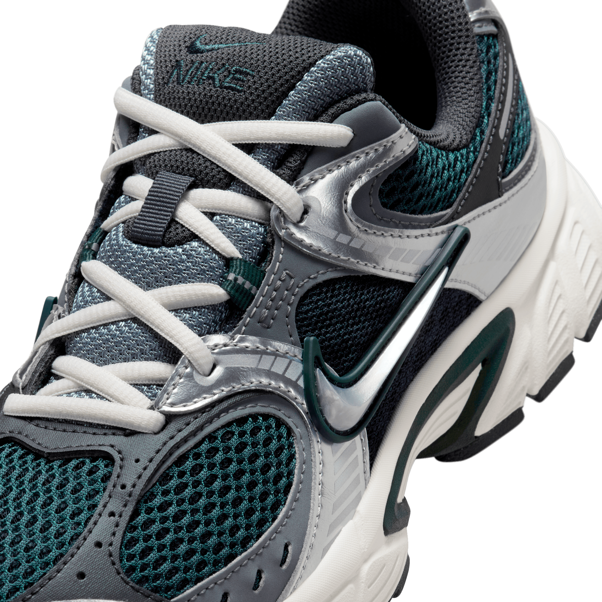 Women's Nike V5 RNR "Seaweed Silver"