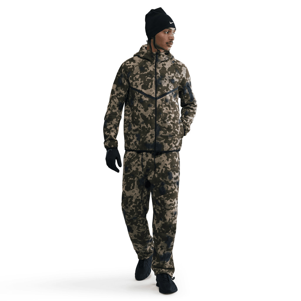 Men's Nike Tech  Full-Zip Fleece Camo Windrunner Jackets
