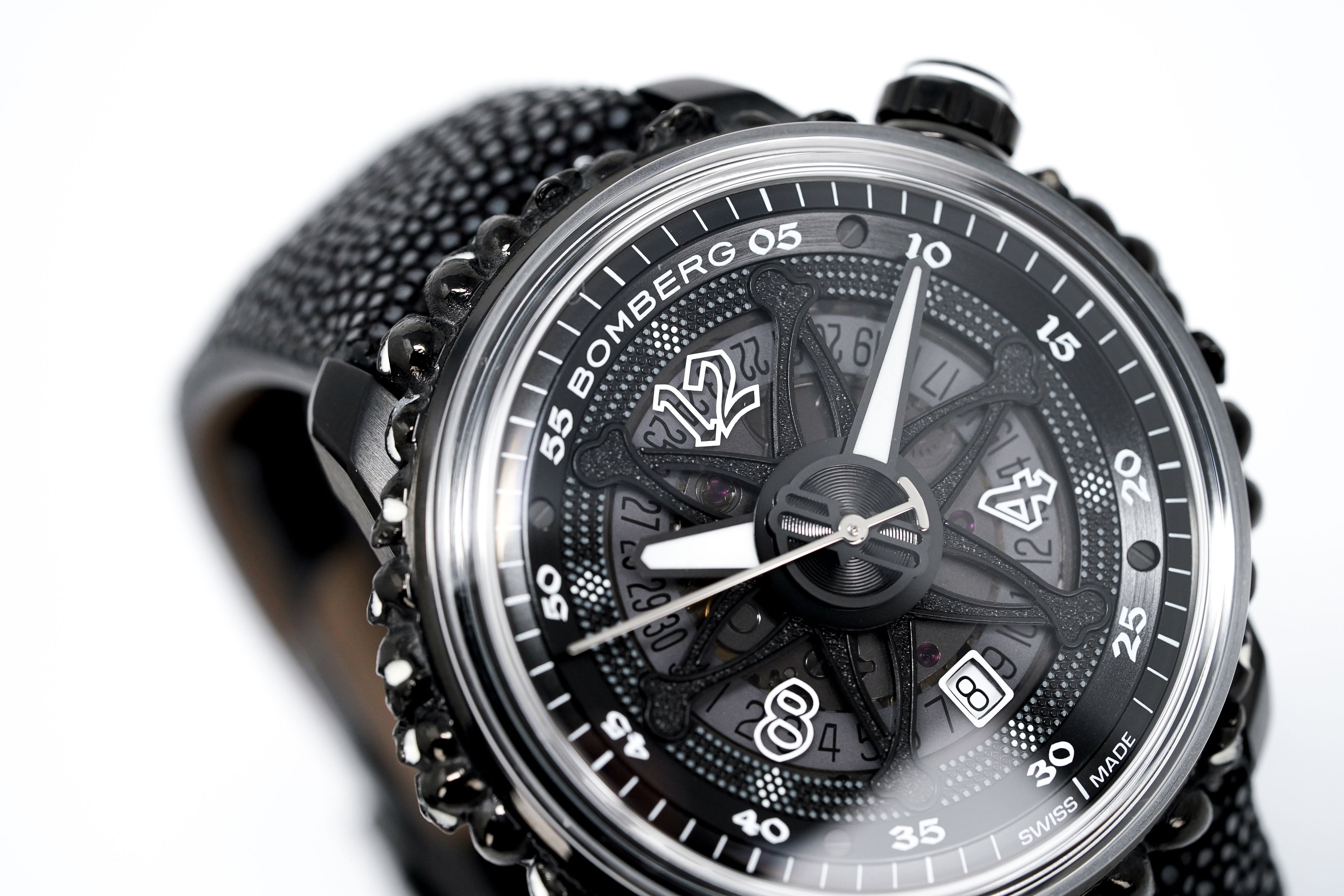 Bomberg Watch BB-01 Automatic Black Catacomb Limited Edition wholesalehk.shop