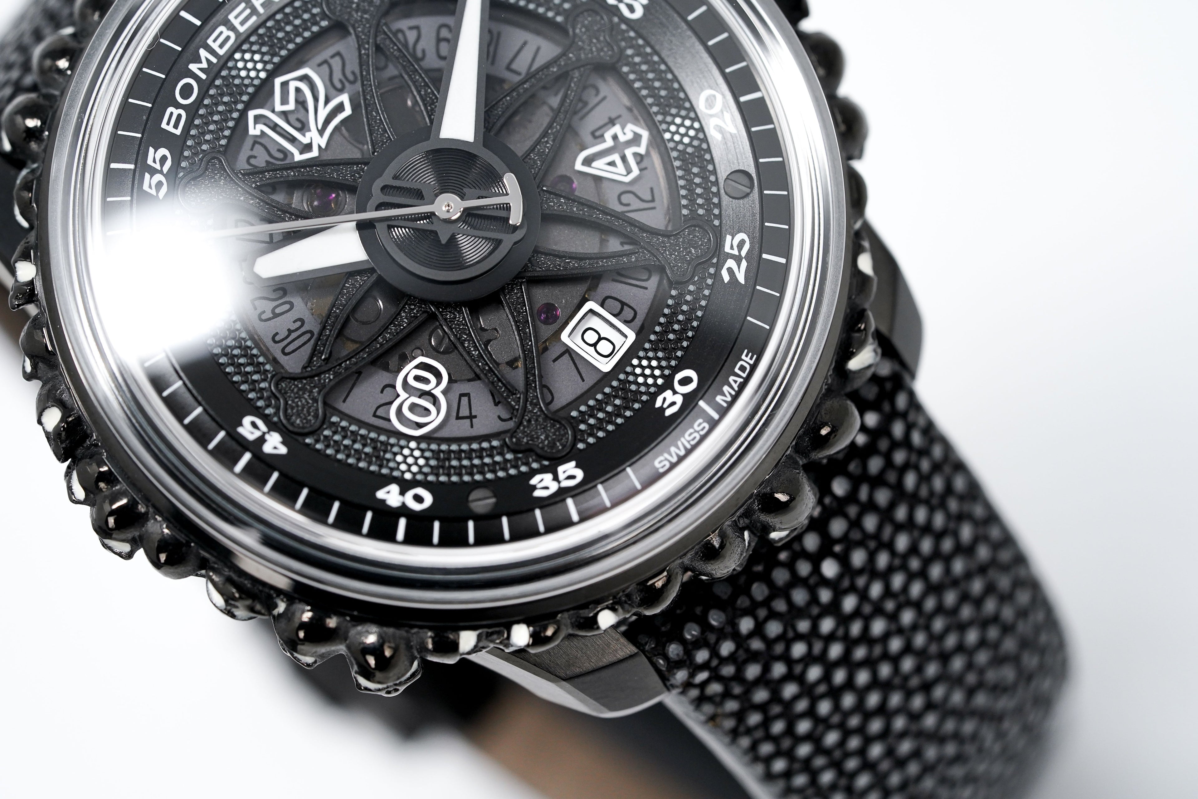 Bomberg Watch BB-01 Automatic Black Catacomb Limited Edition wholesalehk.shop