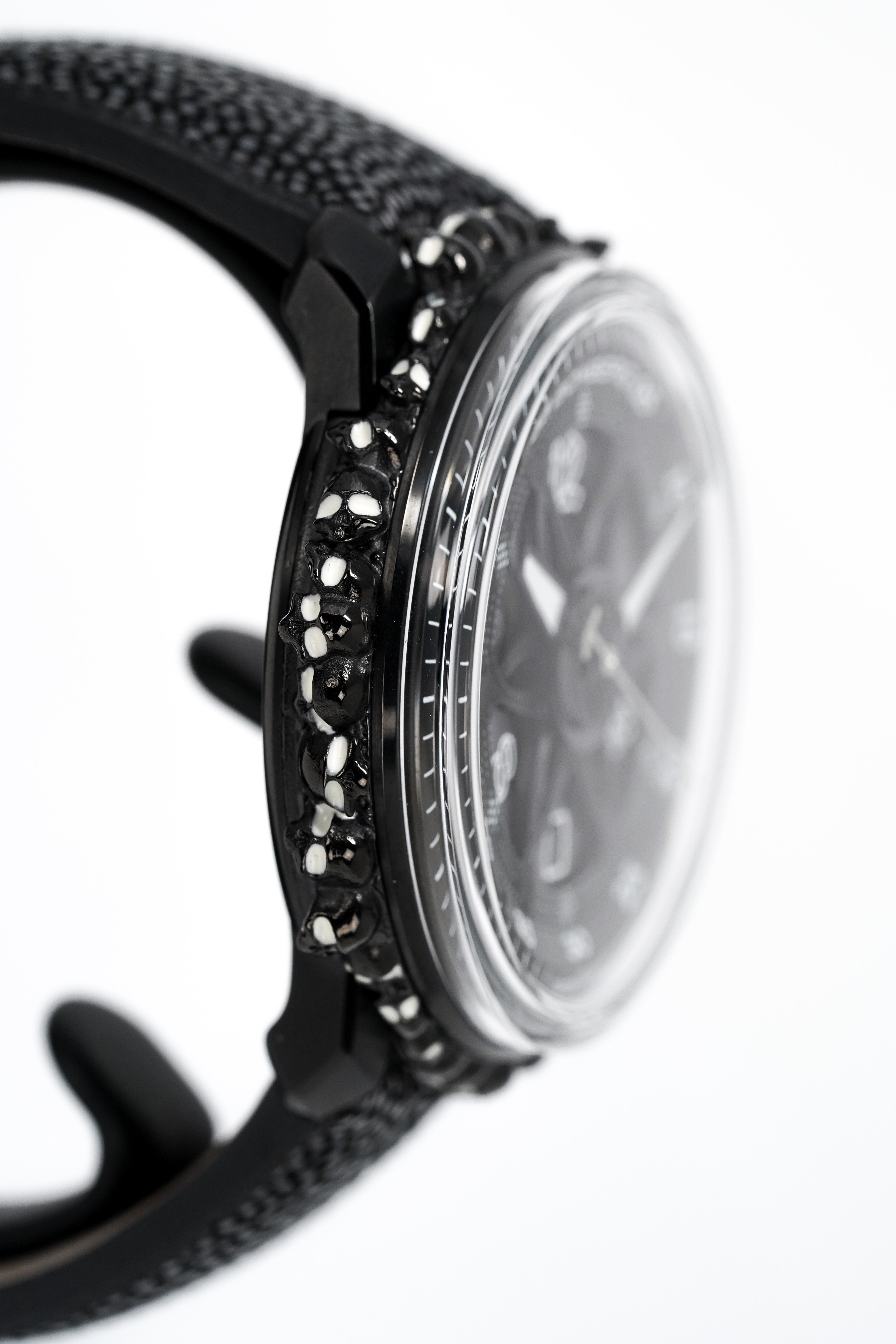 Bomberg Watch BB-01 Automatic Black Catacomb Limited Edition wholesalehk.shop