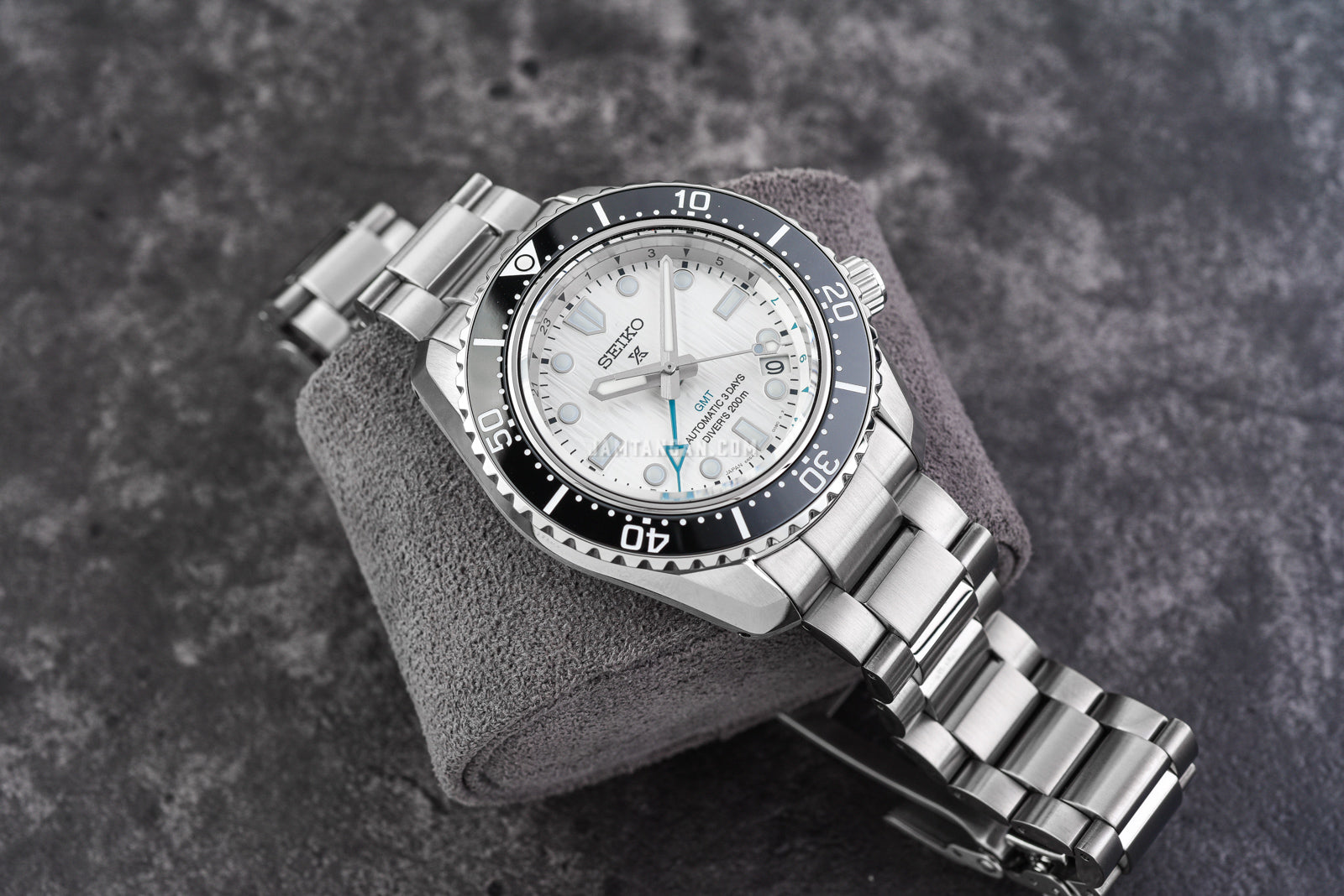 Seiko Prospex Sea Arctic Ocean GMT Limited Edition Silver Dial Silver Steel Strap Watch For Men - SPB439J1 wholesalehk.shop