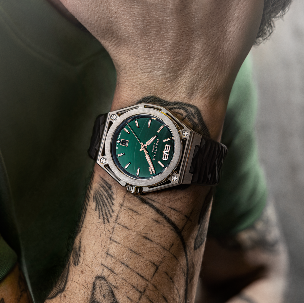 2026 New Arrival EDGE MALACHITE GOLD wholesalehk.shop