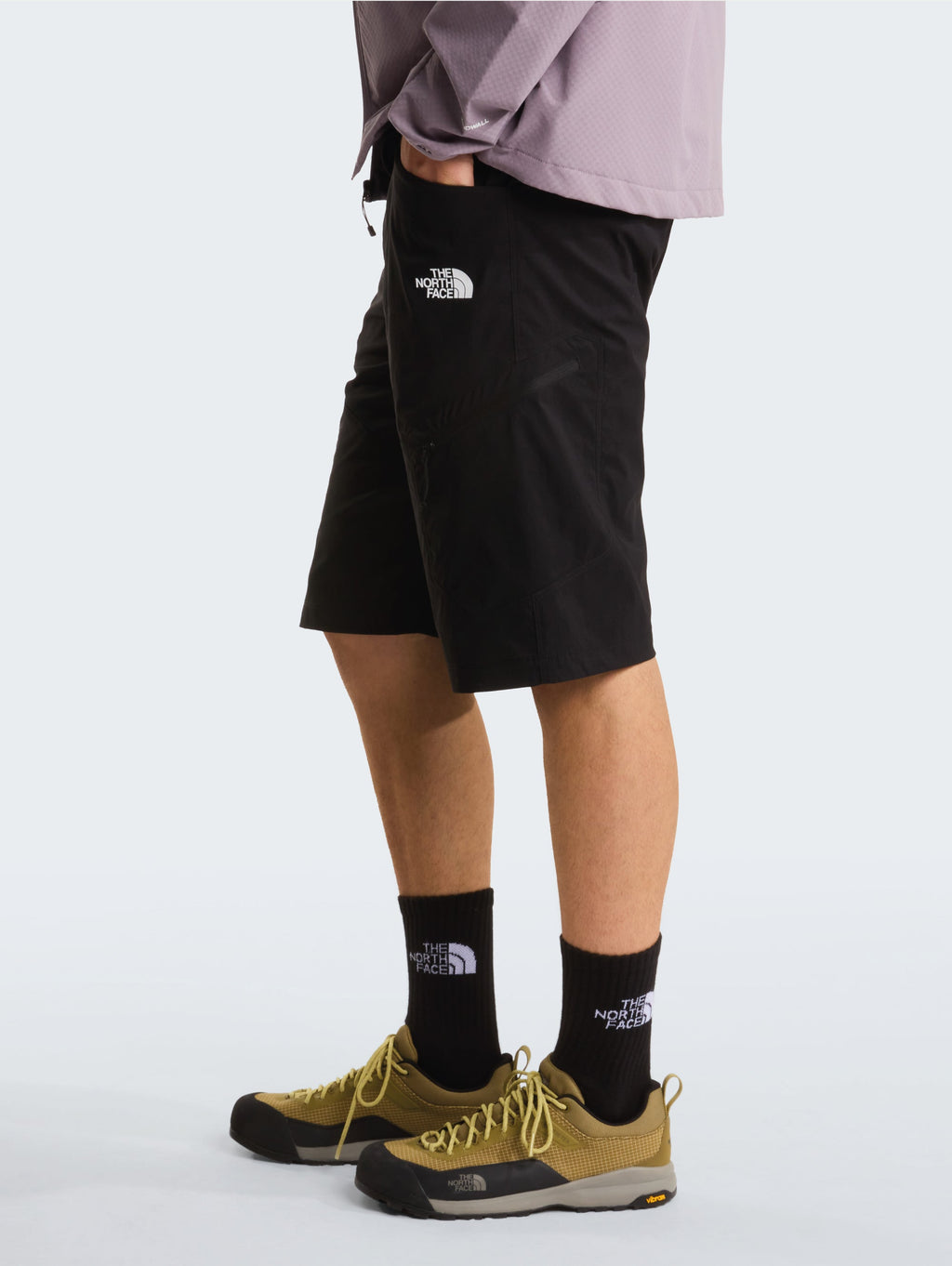 2026 New Arrival Shorts Cargo in Nylon Stretch Nero wholesalehk.shop