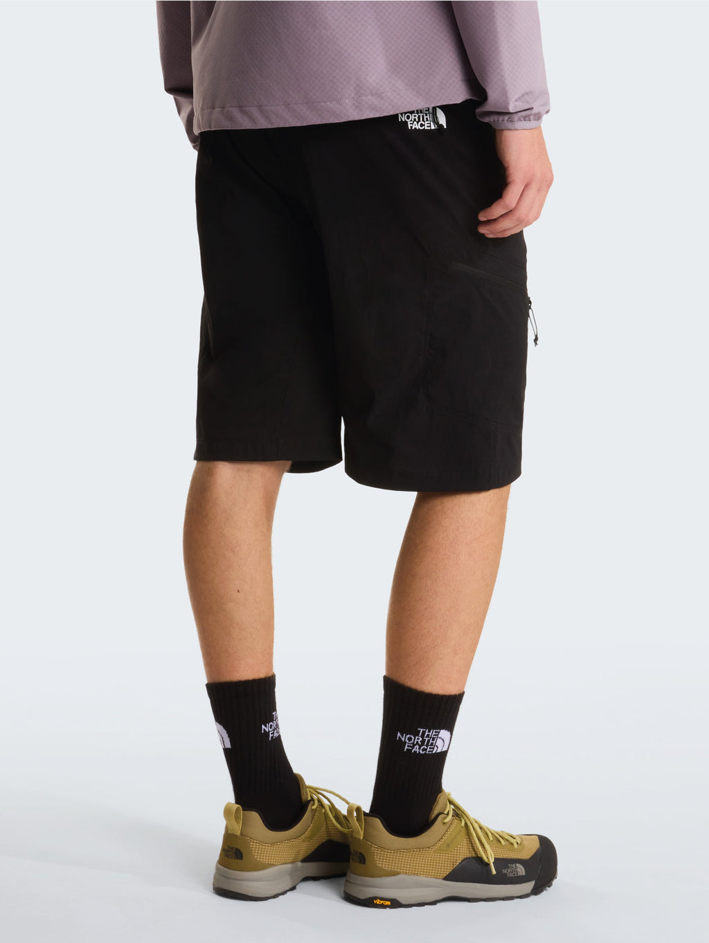 2026 New Arrival Shorts Cargo in Nylon Stretch Nero wholesalehk.shop