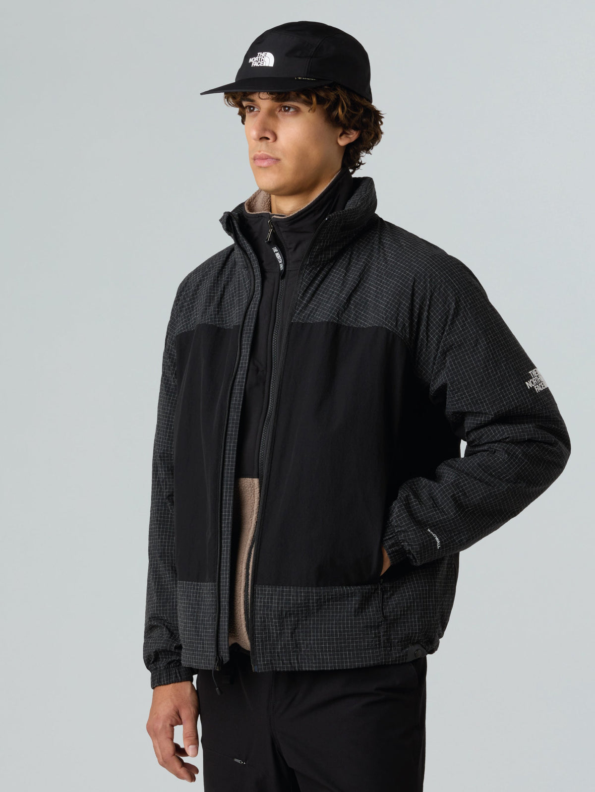 2026 New Arrival Giacca a Vento Leggera in Tessuto FlashDry Nero wholesalehk.shop