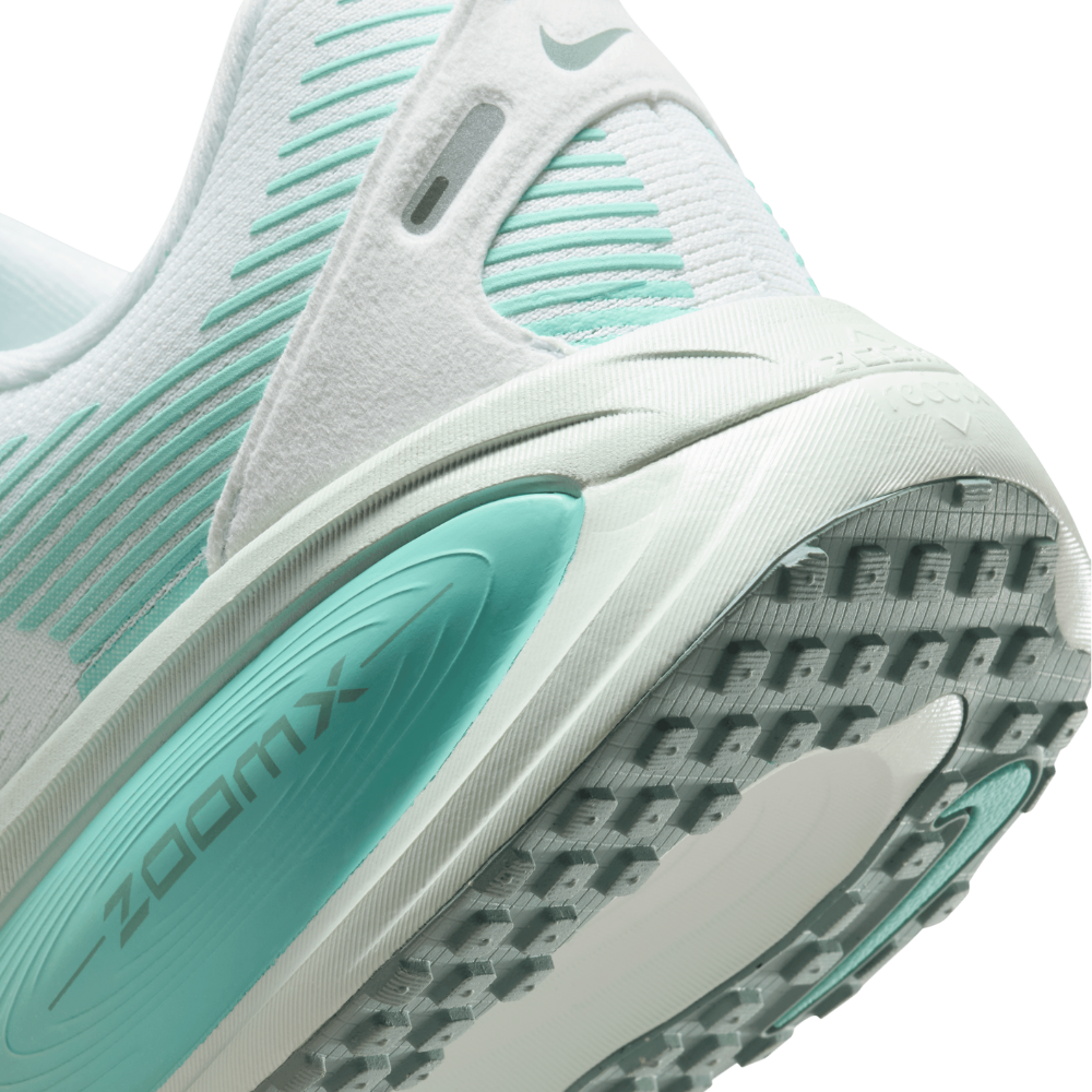2026 New Arrival Vomero 18 Women's :White | Bleached Turquoise wholesalehk.shop
