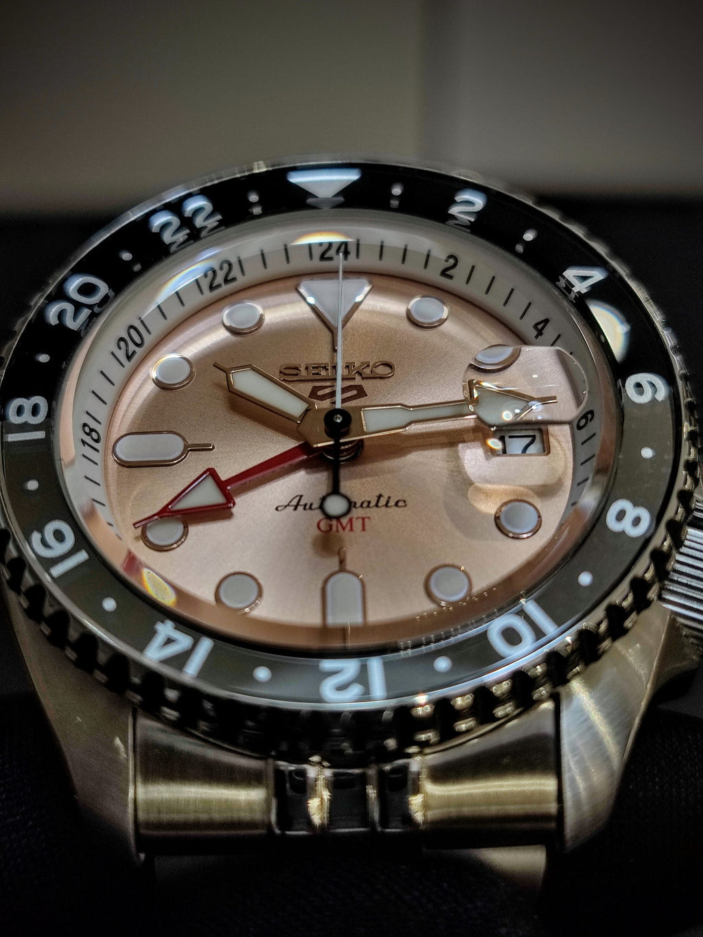 Seiko 5 Sports GMT Thong Sia Limited Edition Brown Dial Silver Steel Strap Watch for Men - SSK043K1 wholesalehk.shop