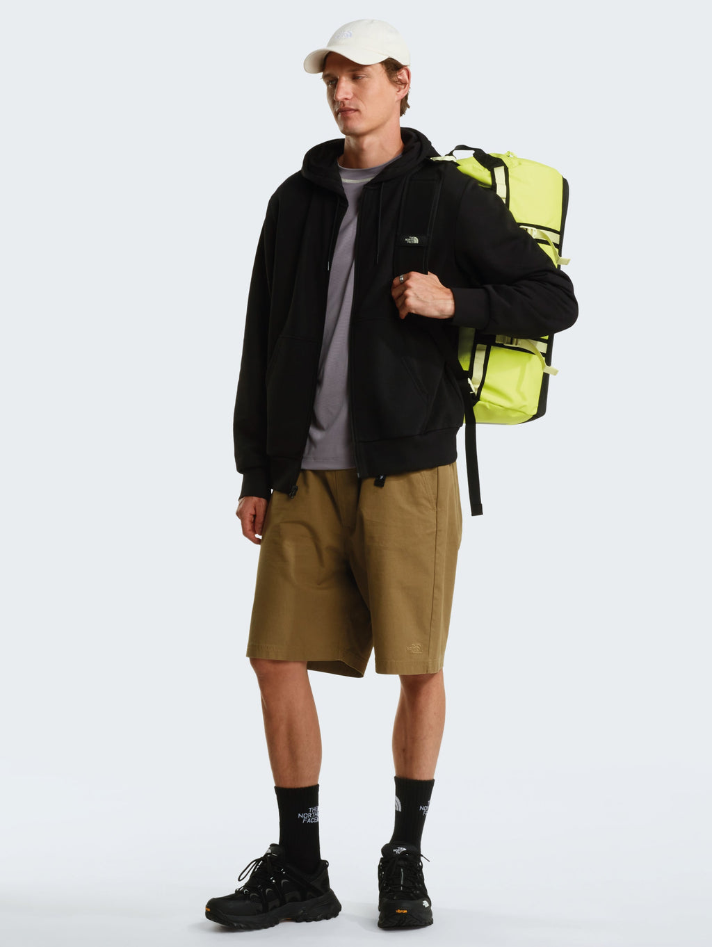 2026 New Arrival Felpa con Cappuccio e Zip Simple Dome Nero wholesalehk.shop