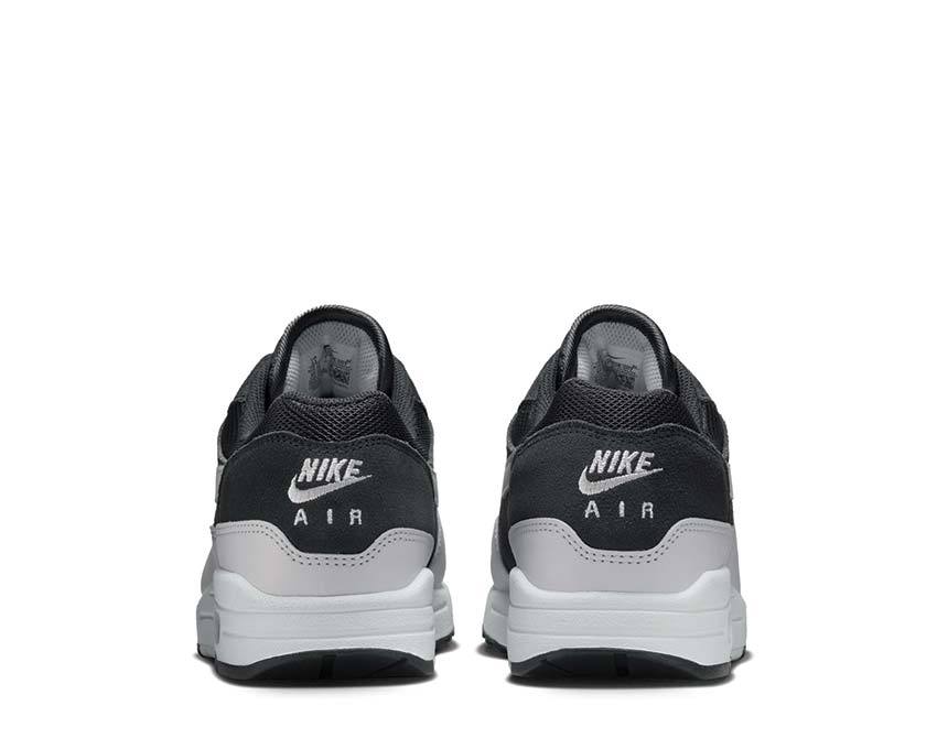 Nike Air Max 1 Essential "Off Noir"