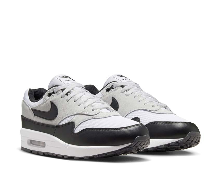 Nike Air Max 1 Essential White Black