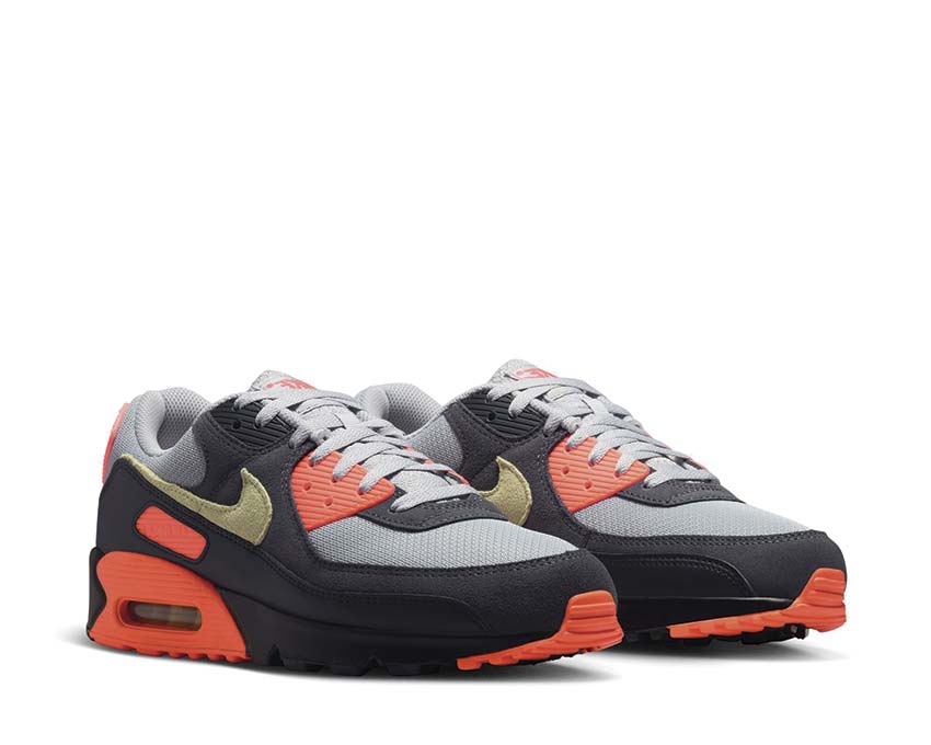 Nike Air Max 90 "Hyper Crimson"